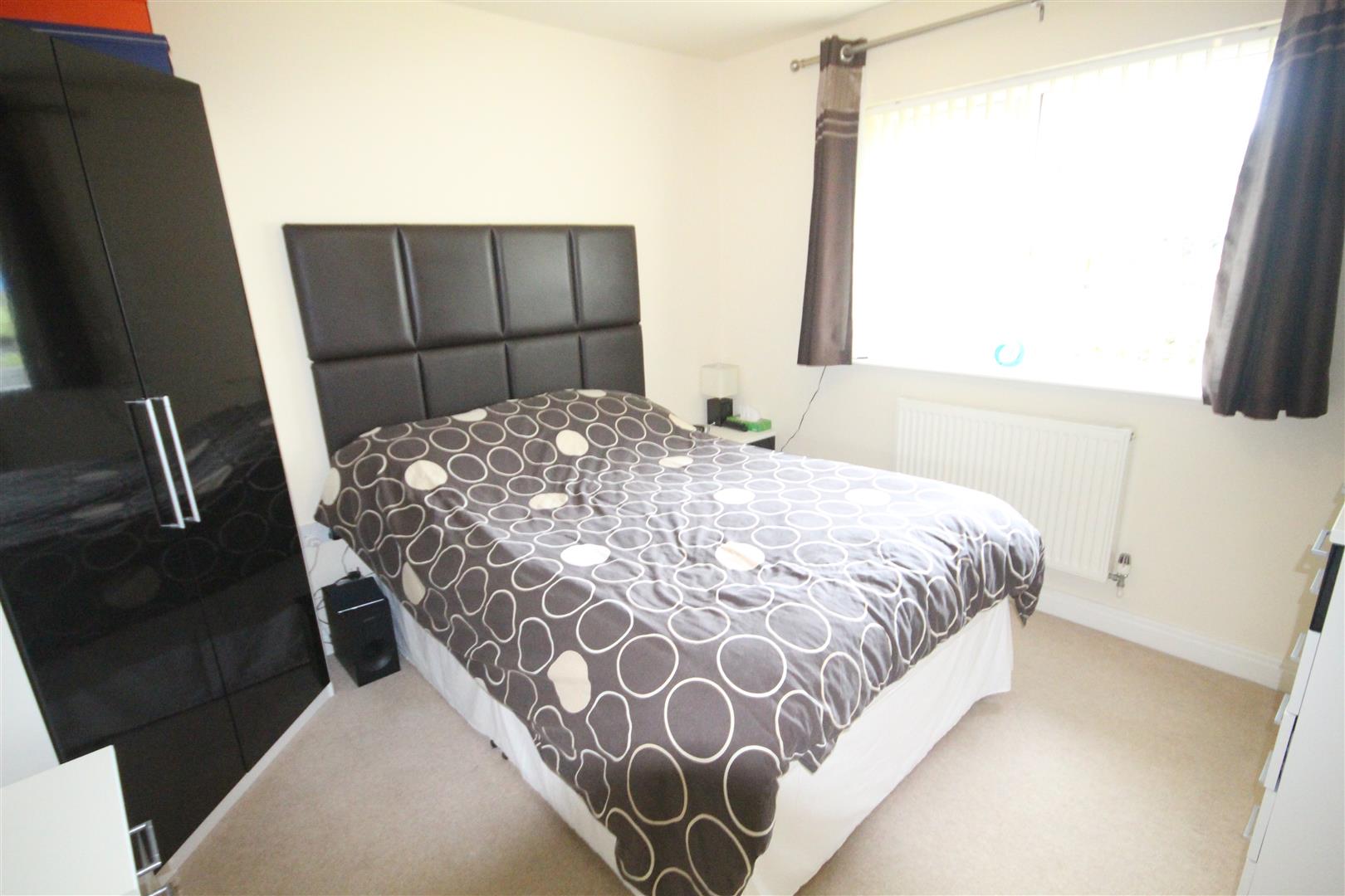 2 bedroom apartment Let Agreed in Colne - IMG_1800.jpg